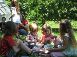 Kids having a picnic